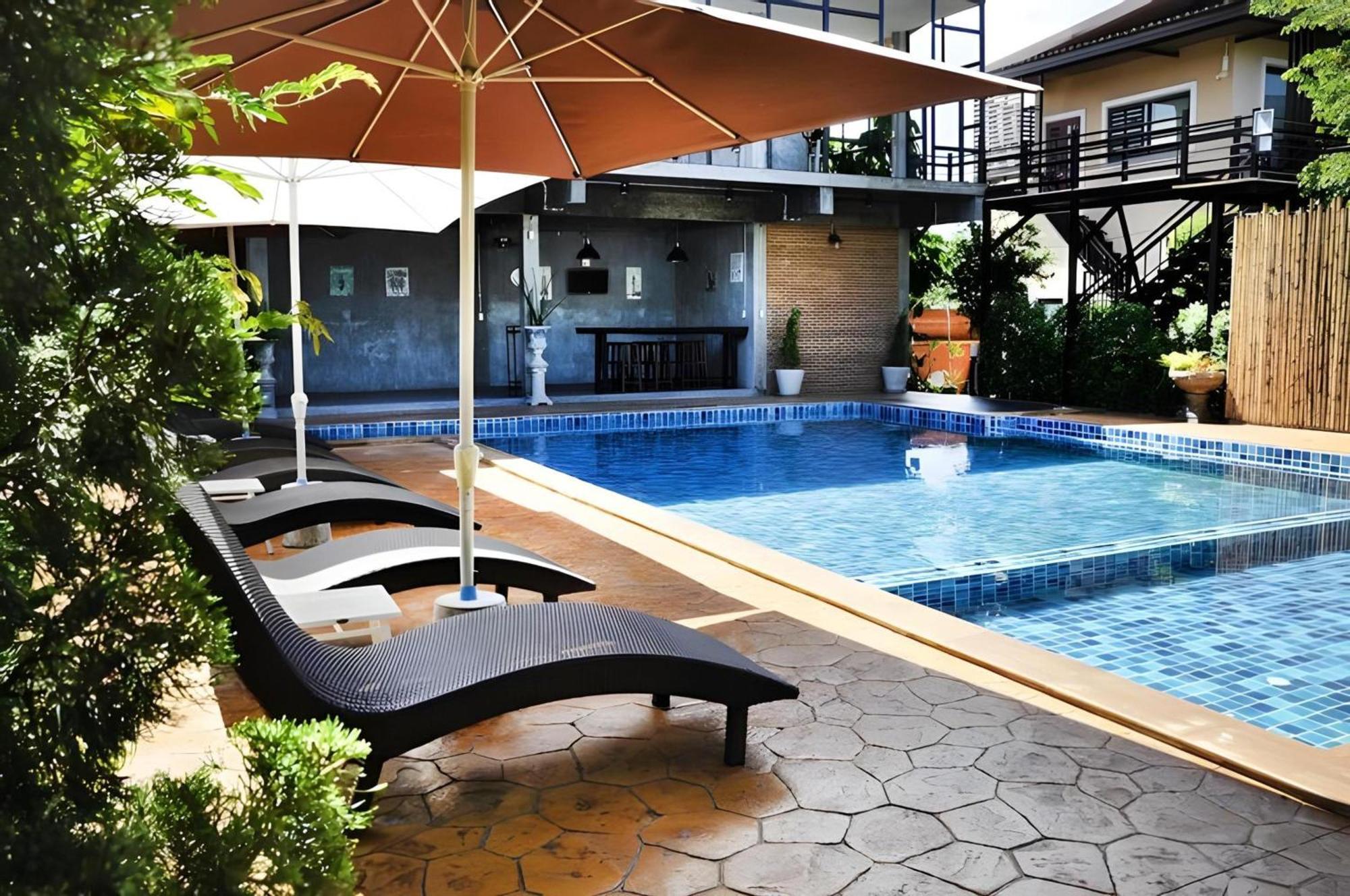 Capital O 727 Be One Hotel 4*