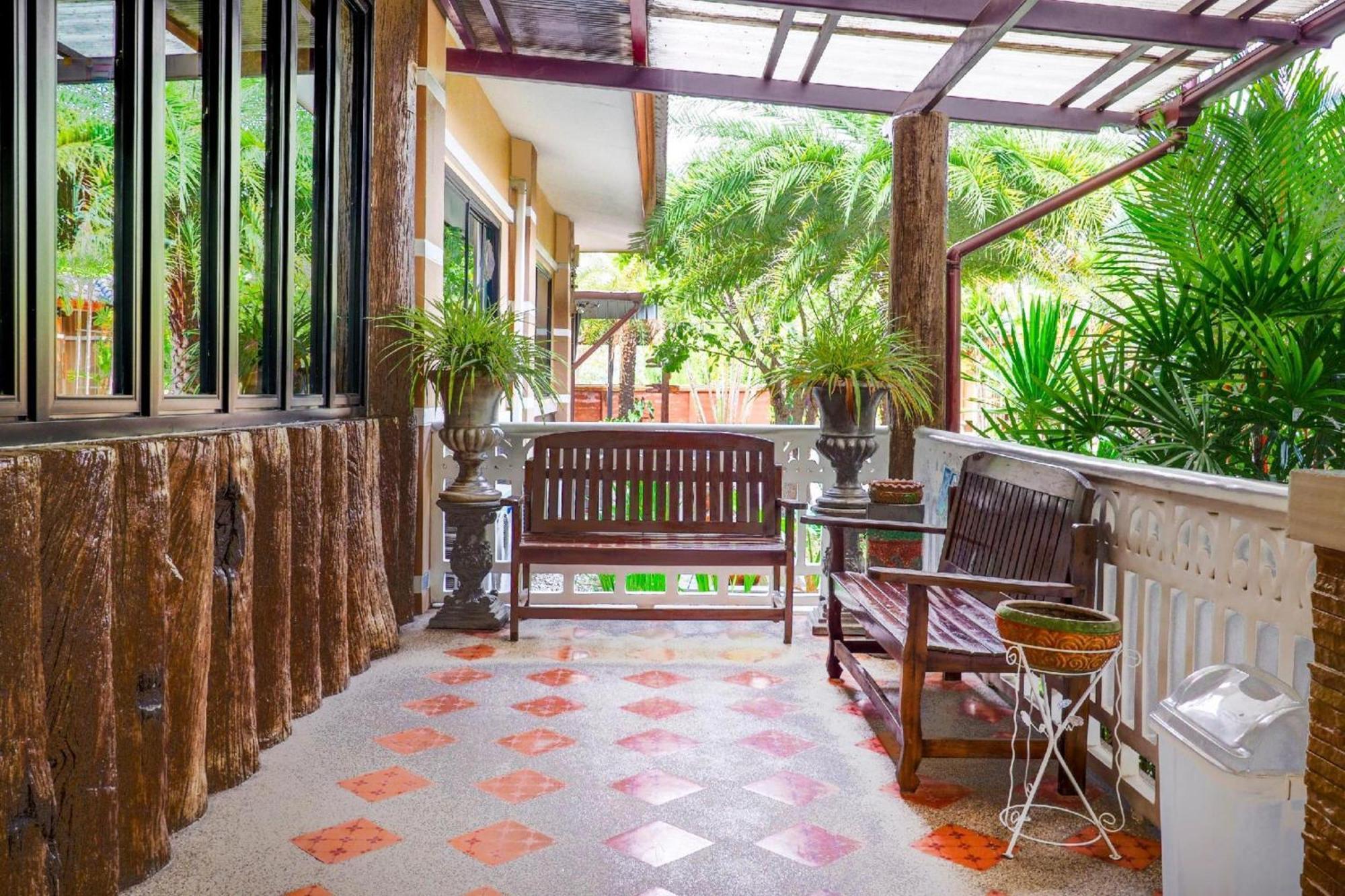 Capital O 727 Be One 4* Chiang Rai